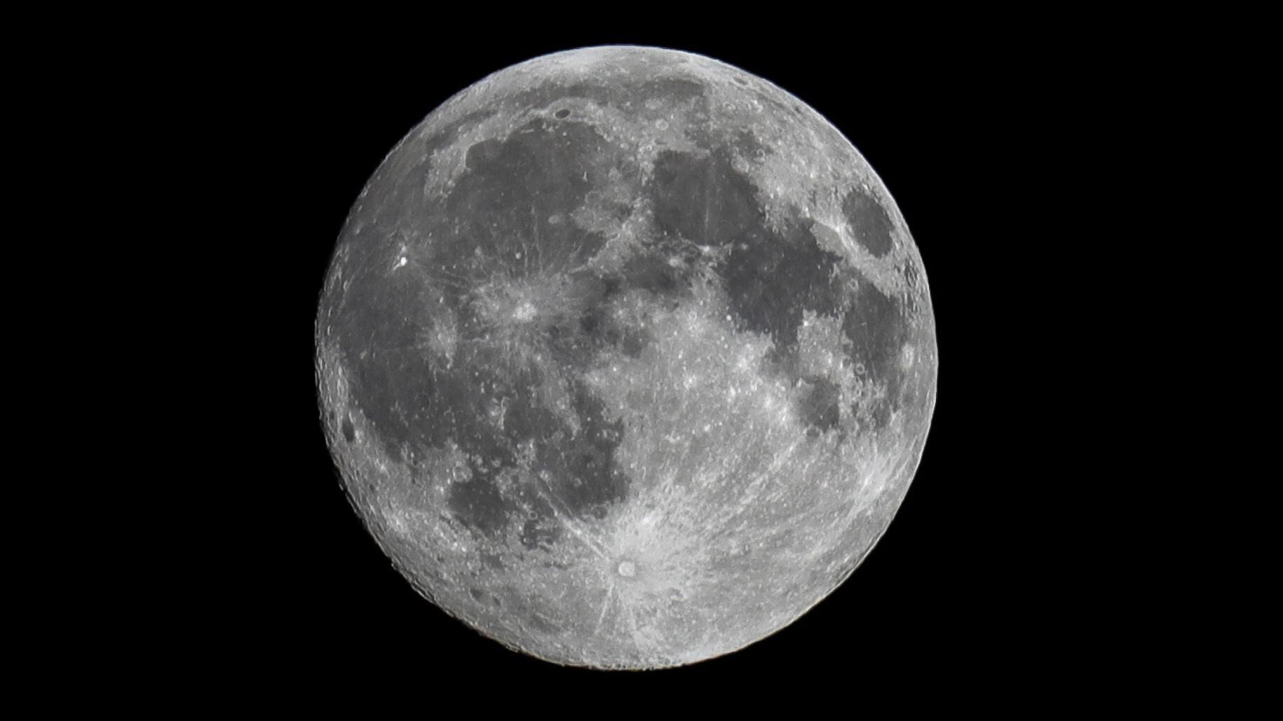 La Luna llena de octubre, también es conocida como “Luna de cazador” (EPA)