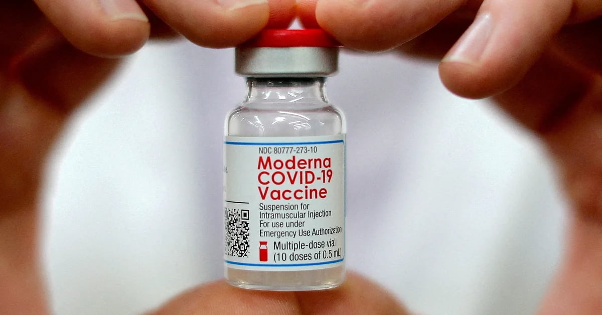 The US will begin using updated Pfizer and Moderna vaccines against COVID-19 in September