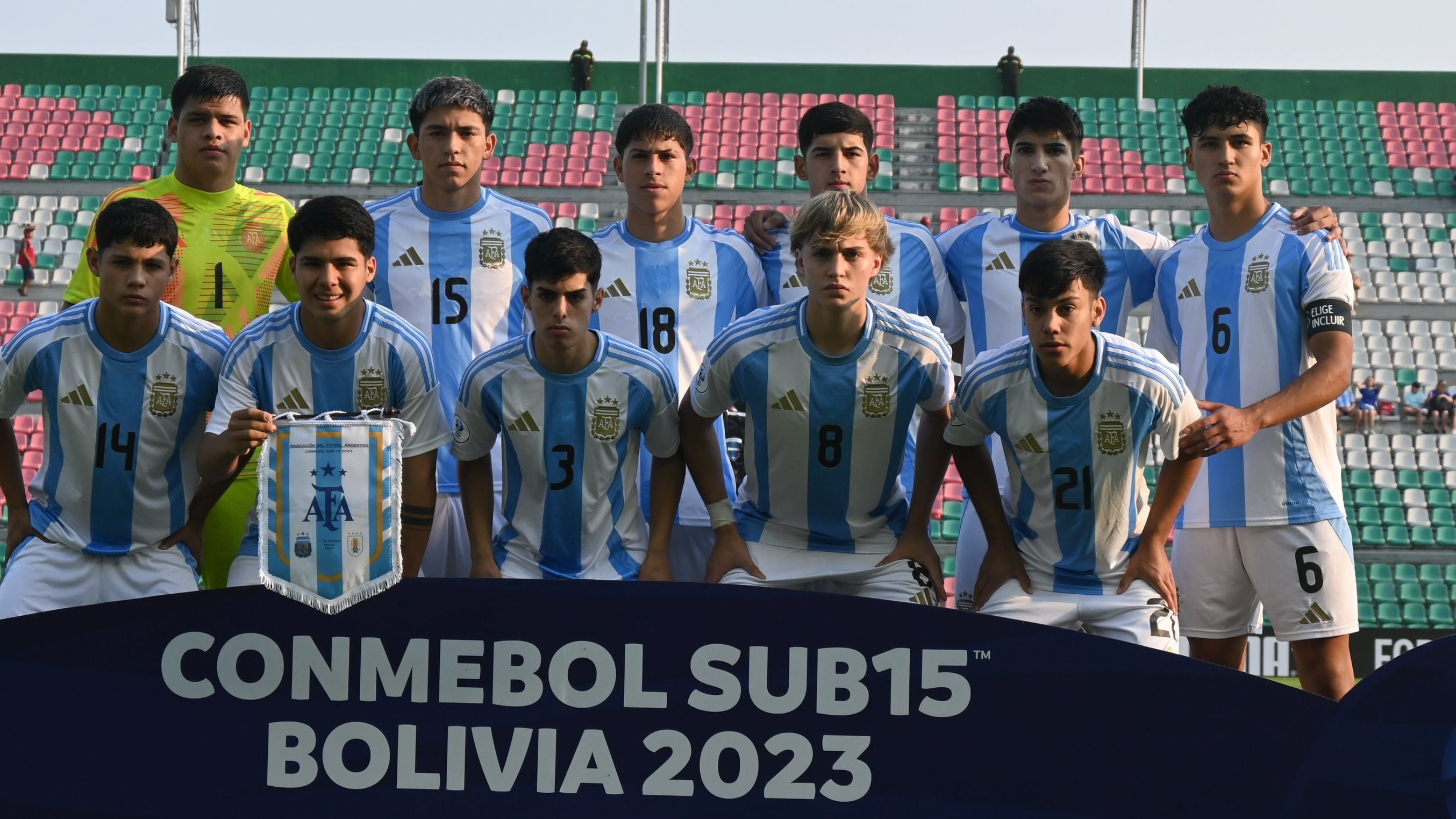 La selección argentina va por la final del Sudamericano Sub 15