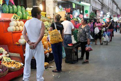 Fotografía que muestra una vista general del mercado de la Central de Abasto, en Ciudad de México (México). EFE/José Pazos/Archivo
