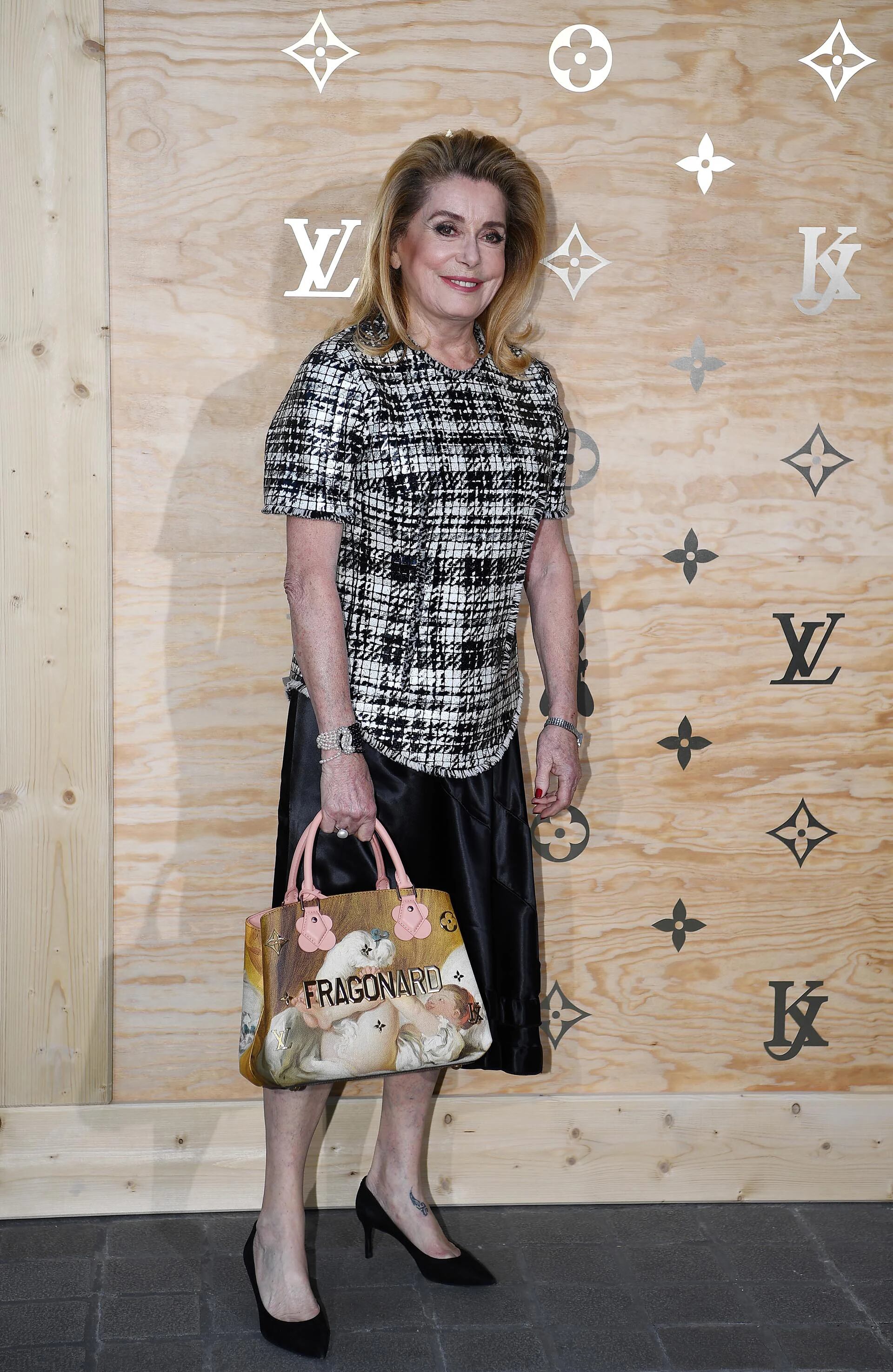 Louis Vuitton invitó a prestigiosos artistas a intervenir su