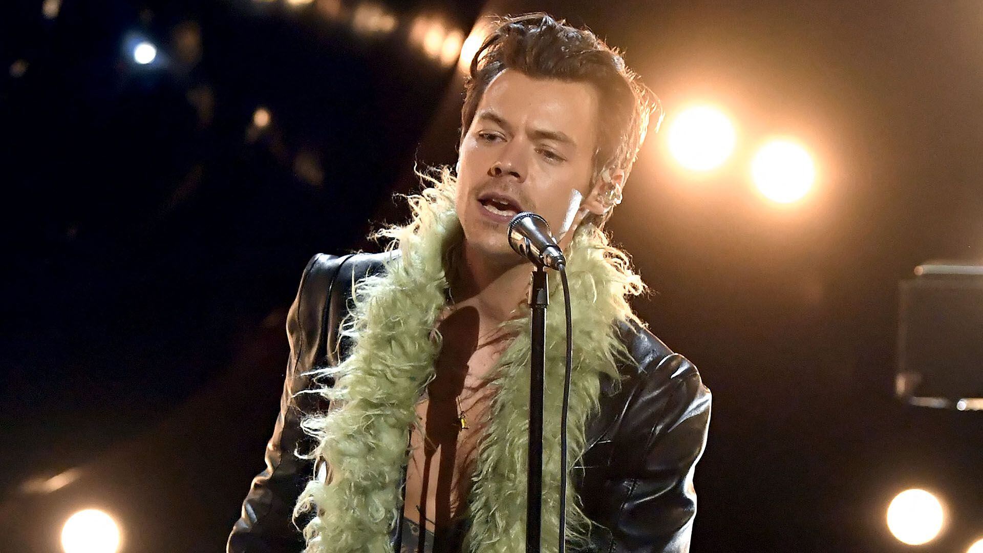 Harry Styles en los Grammys 2021