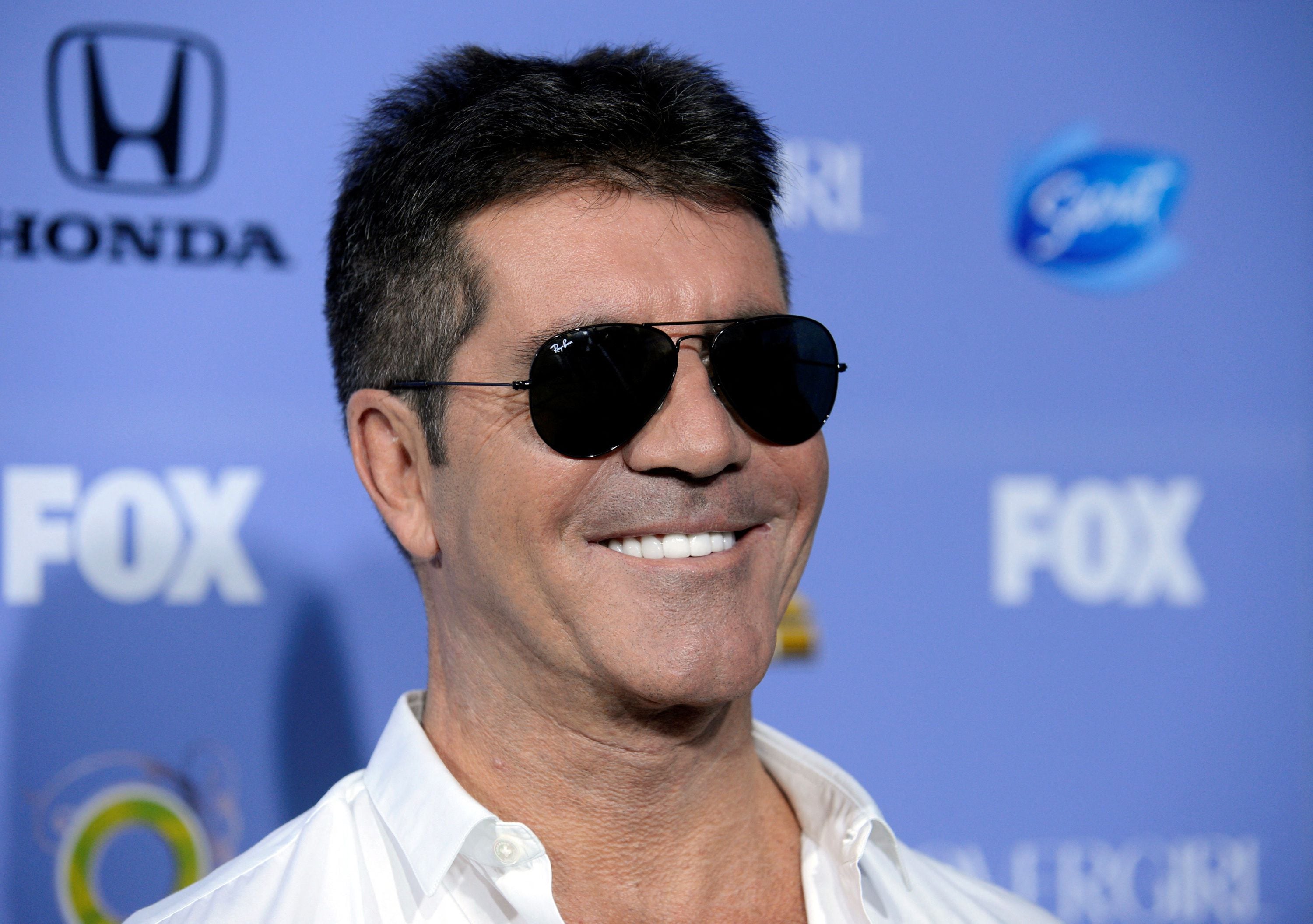 Simon Cowell, el villano de la TV: del romance con la esposa de un amigo al  día que le ofrecieron ser jurado sexual - Infobae