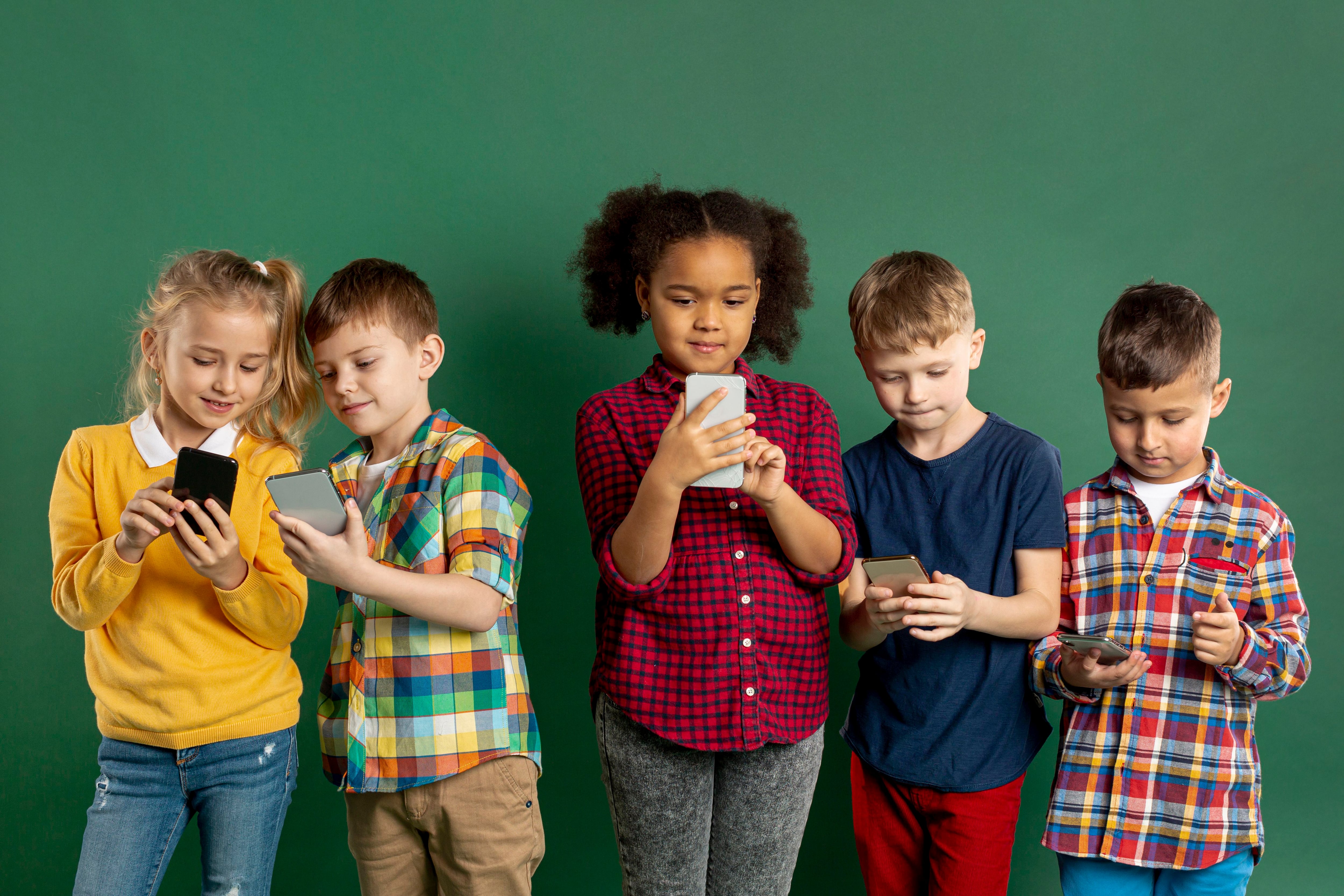 10 motivos para prohibir los smartphone a los niños - Escuela Jamli