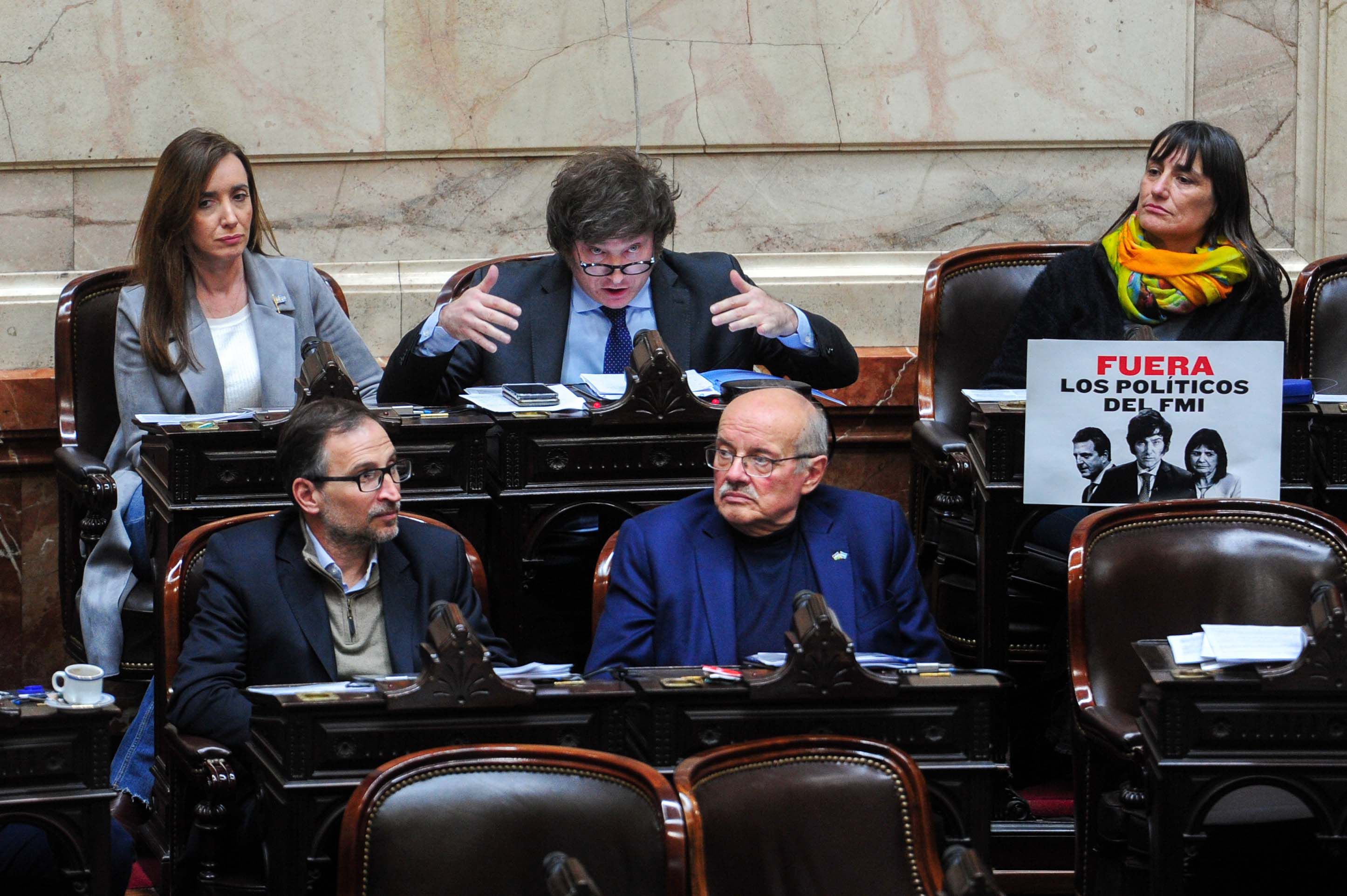 Sesion camara de diputados debate reforma impuesto a las ganancias 19-9-23