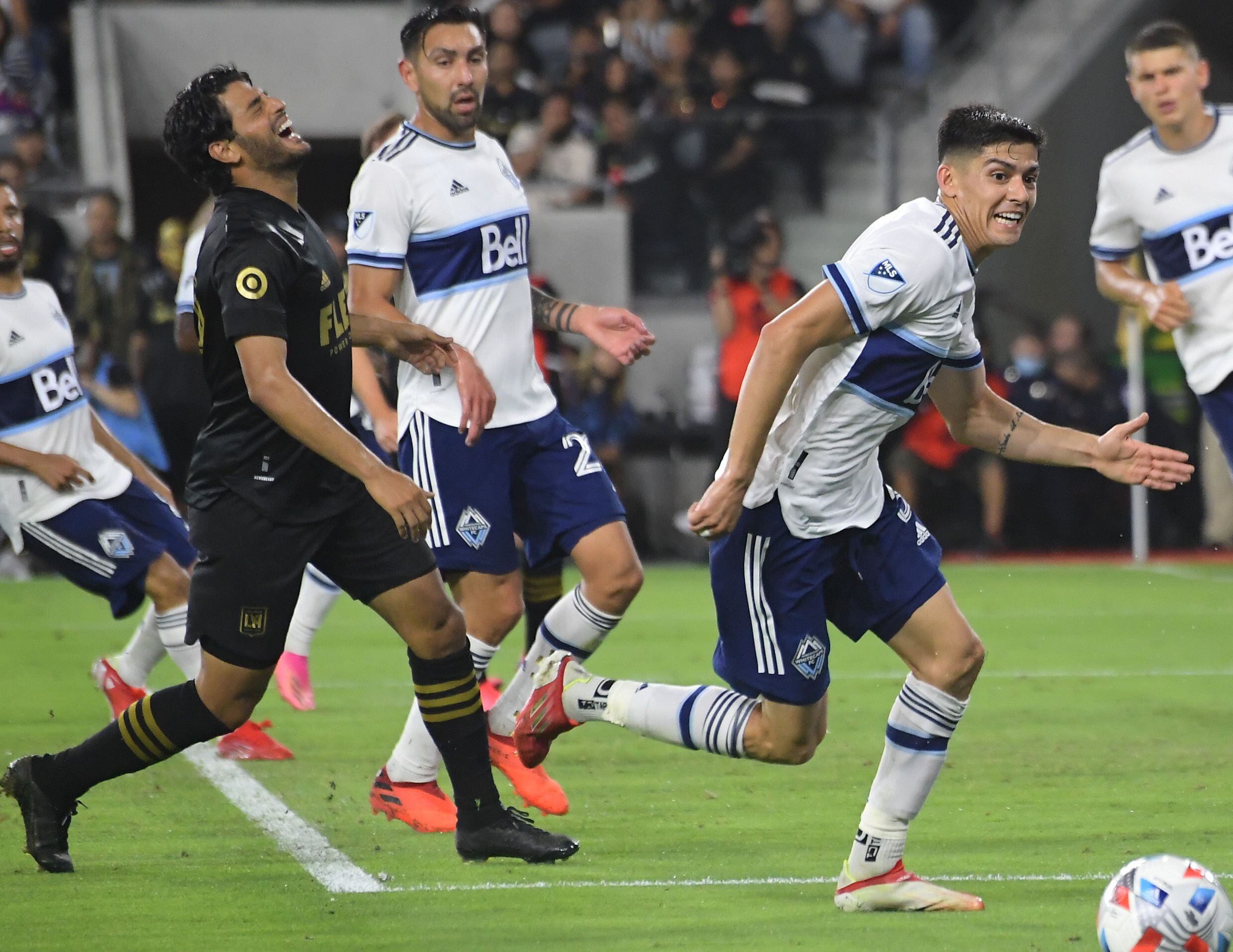 Carlos Vela recibe elogio del nuevo entrenador de Los Angeles FC