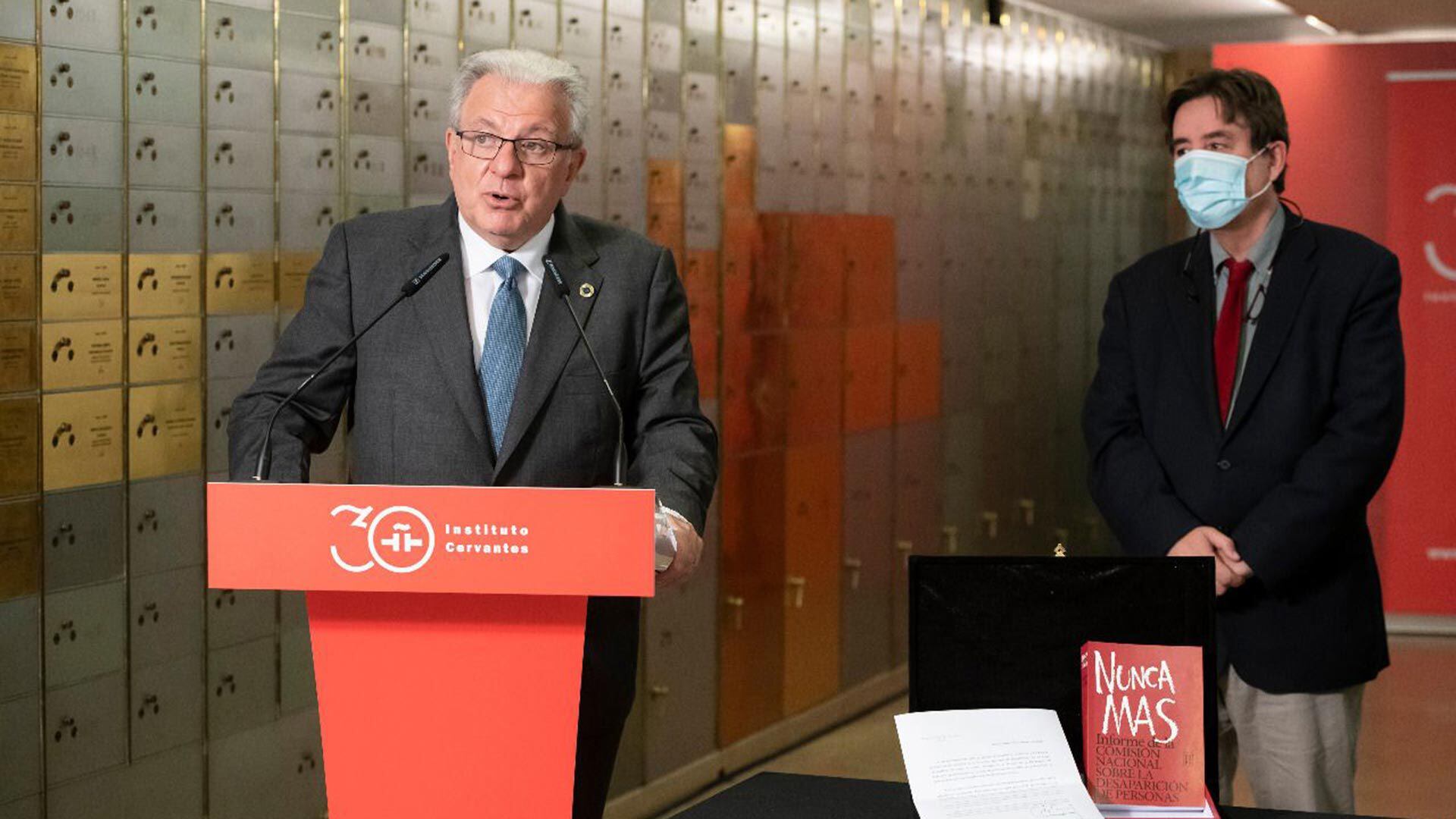 Homenaje Del Instituto Cervantes De España A La Uba En Sus 200 Años Infobae 9415