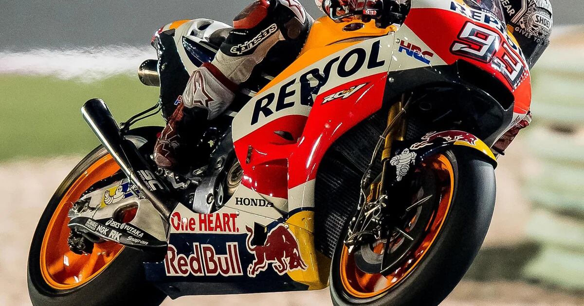 Moto GP  VÍDEO: El histórico momento en el que Márquez se sube a