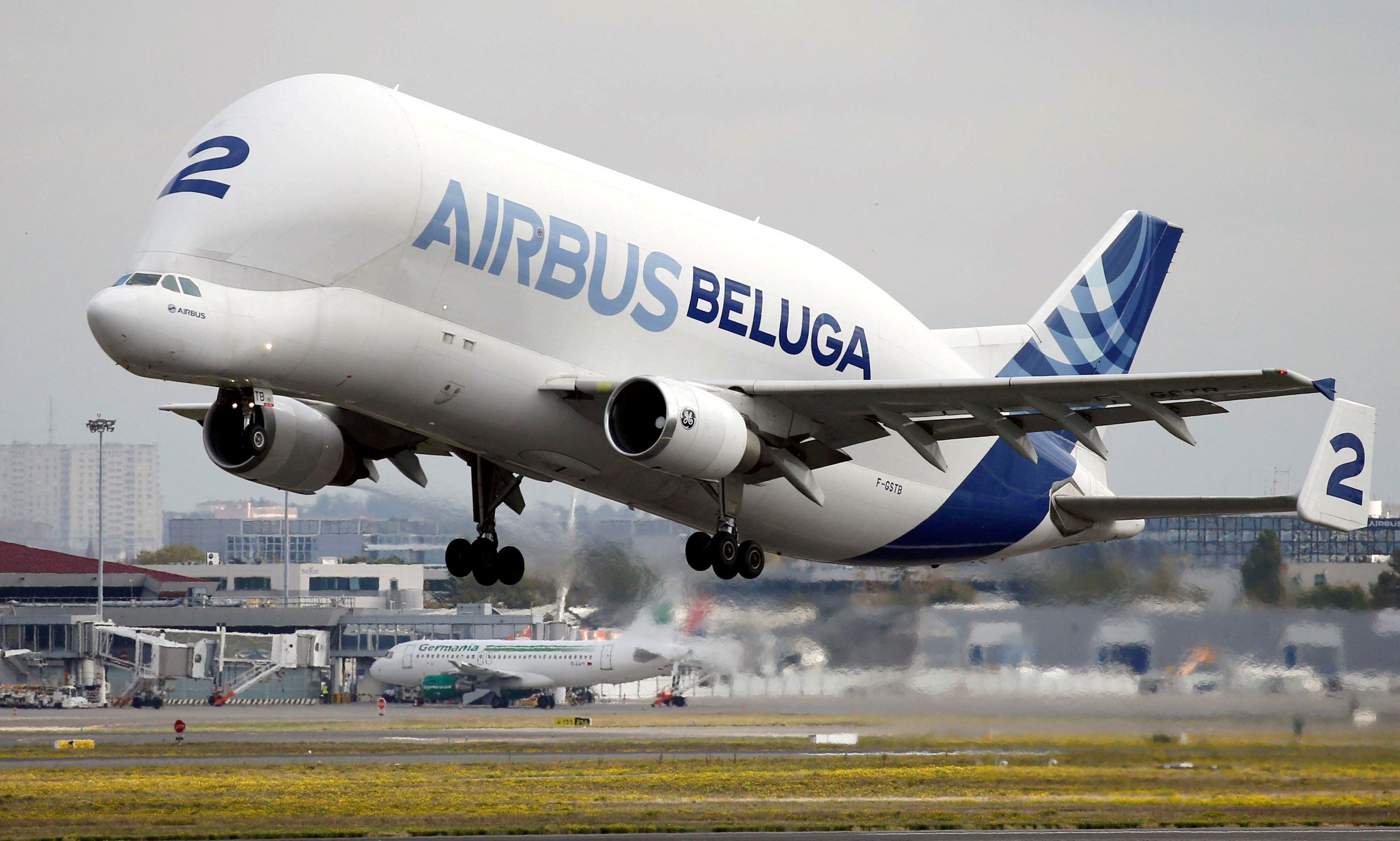 Cómo Es El Beluga St El Avión Ballena Que Surcó Los Cielos Latinoamericanos Por Primera Vez En 4288