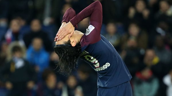 Cavani podría volver a jugar con el PSG este domingo ante el Nantes (Getty Images)