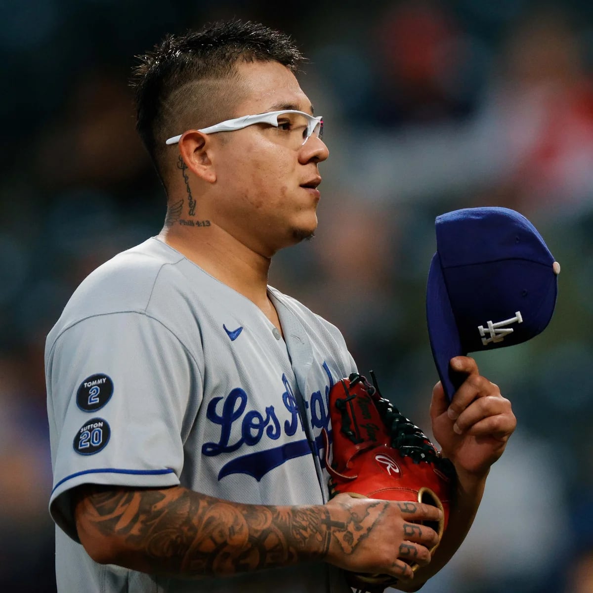 Baseballer - Julio Urías' father got a tattoo to