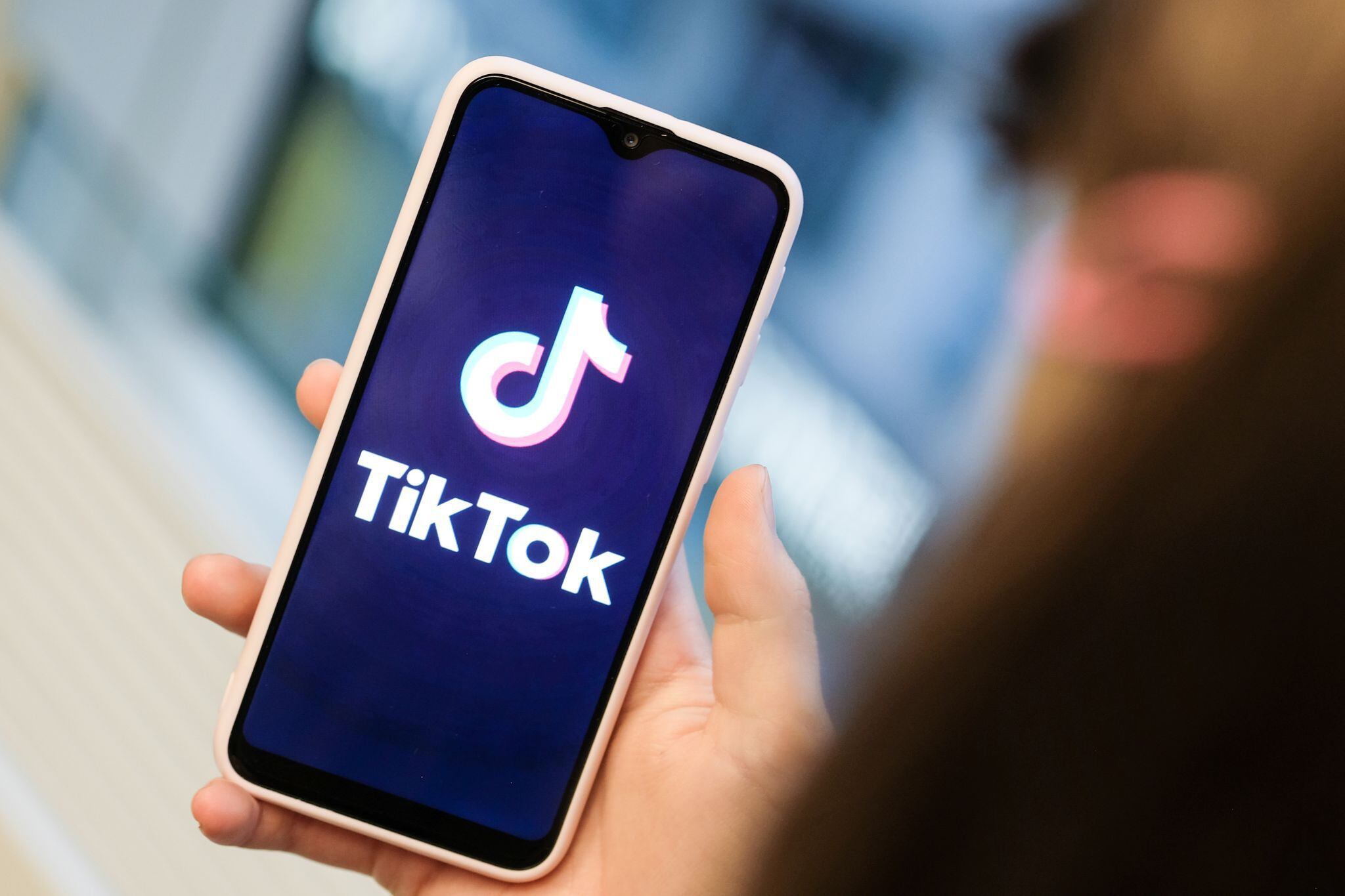 Как узнать, какие песни или аудио самые популярные в TikTok - Infobae