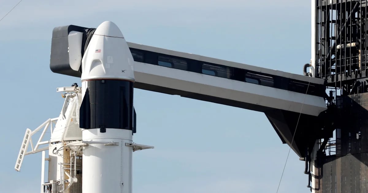 SpaceX postpones expected launch of AX-3 to adjust technical and safety details