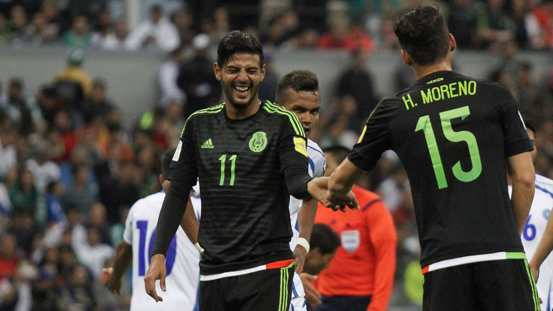 MLS: Carlos Vela presenta el nuevo jersey del LAFC para temporada 2022