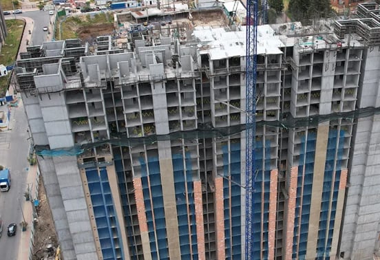 Varios compradores están viviendo un drama por presunto incumplimiento en la entrega de apartamentos, por lo que temen quedarse sin techo y sin plata - Foto Constructora Bolívar