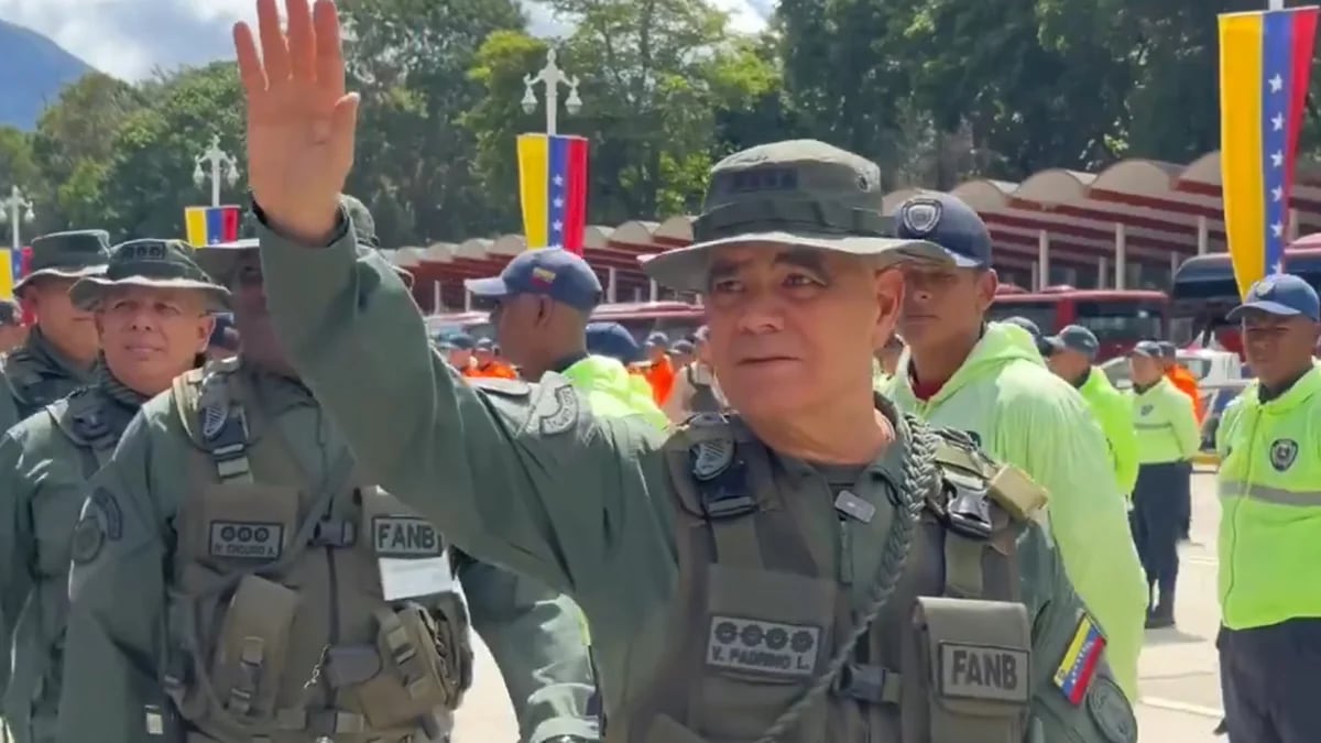 El rol propagandístico de Padrino López en las elecciones de Venezuela que compromete a la Fuerza Armada