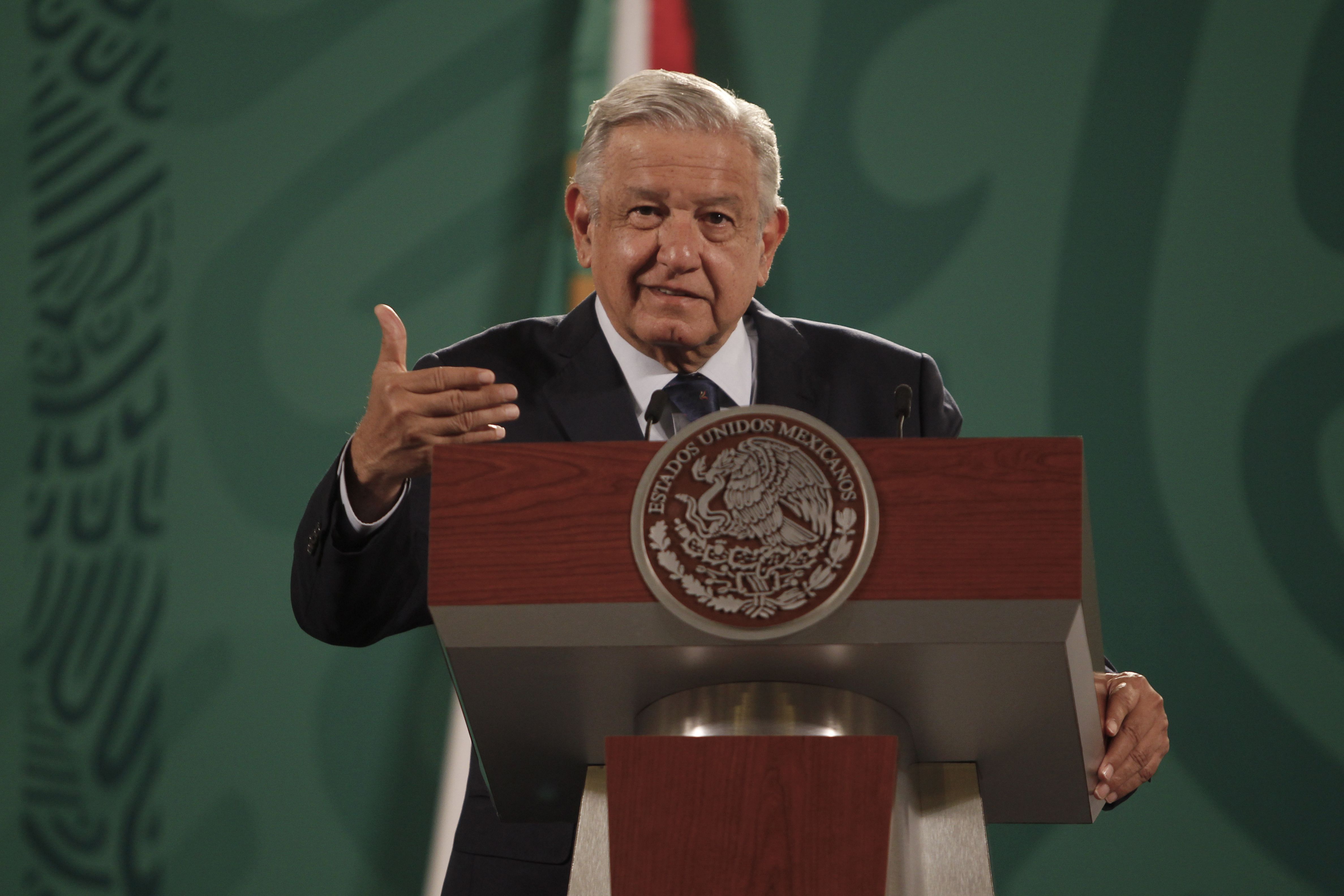 Andrés Manuel López Obrador, se ha reunido con los gobernadores electos (Foto: Karina Hernández / Infobae)