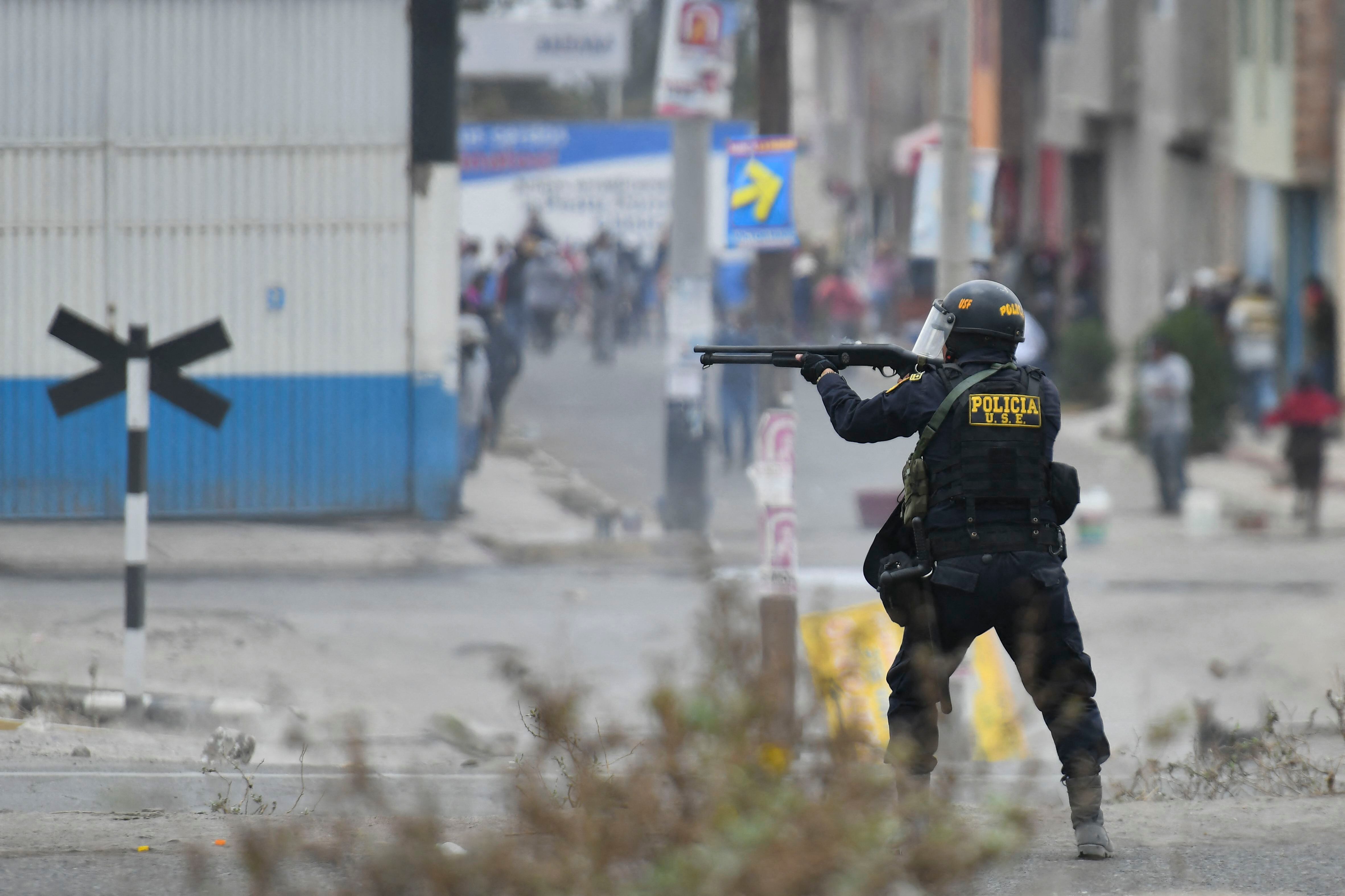 Protestas en Arequipa por toma de aeropuerto y bloqueo de carreteras