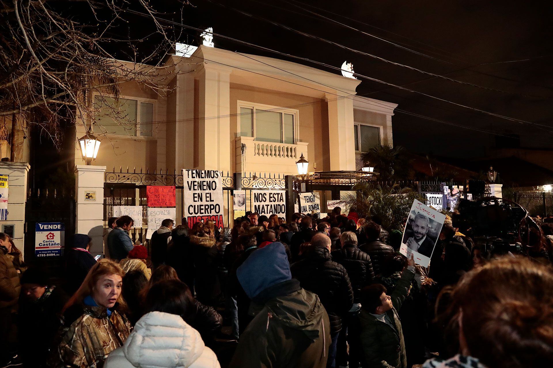 Las fotos de la marcha por el pedido de Justicia para Silvina Luna y otras víctimas de Aníbal Lotocki