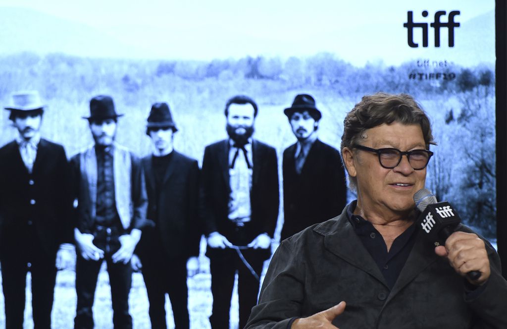 Robbie Robertson presentando "Once Were Brothers: Robbie Robertson and The Band" en el Festival Internacional de Cine de Toronto (Foto: Chris Pizzello/Invision/AP)