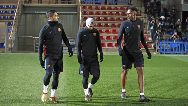 Luis Suárez, Lionel Messi y Yerry Mina, durante un entrenamiento del Barcelona FC (@FCBarcelona_es)