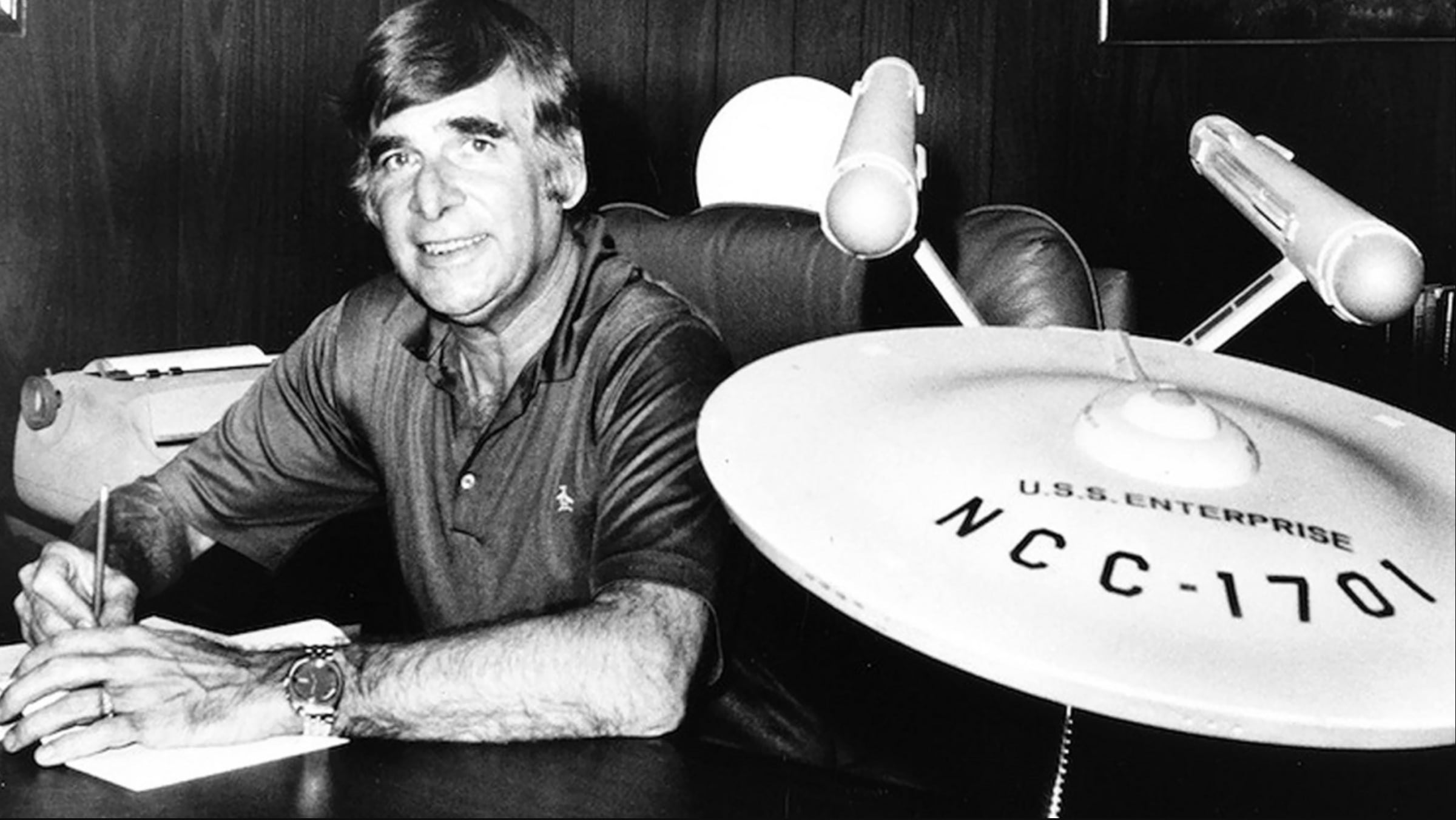 Gene Roddenberry, productor de Star Trek, recibió un funeral espacial