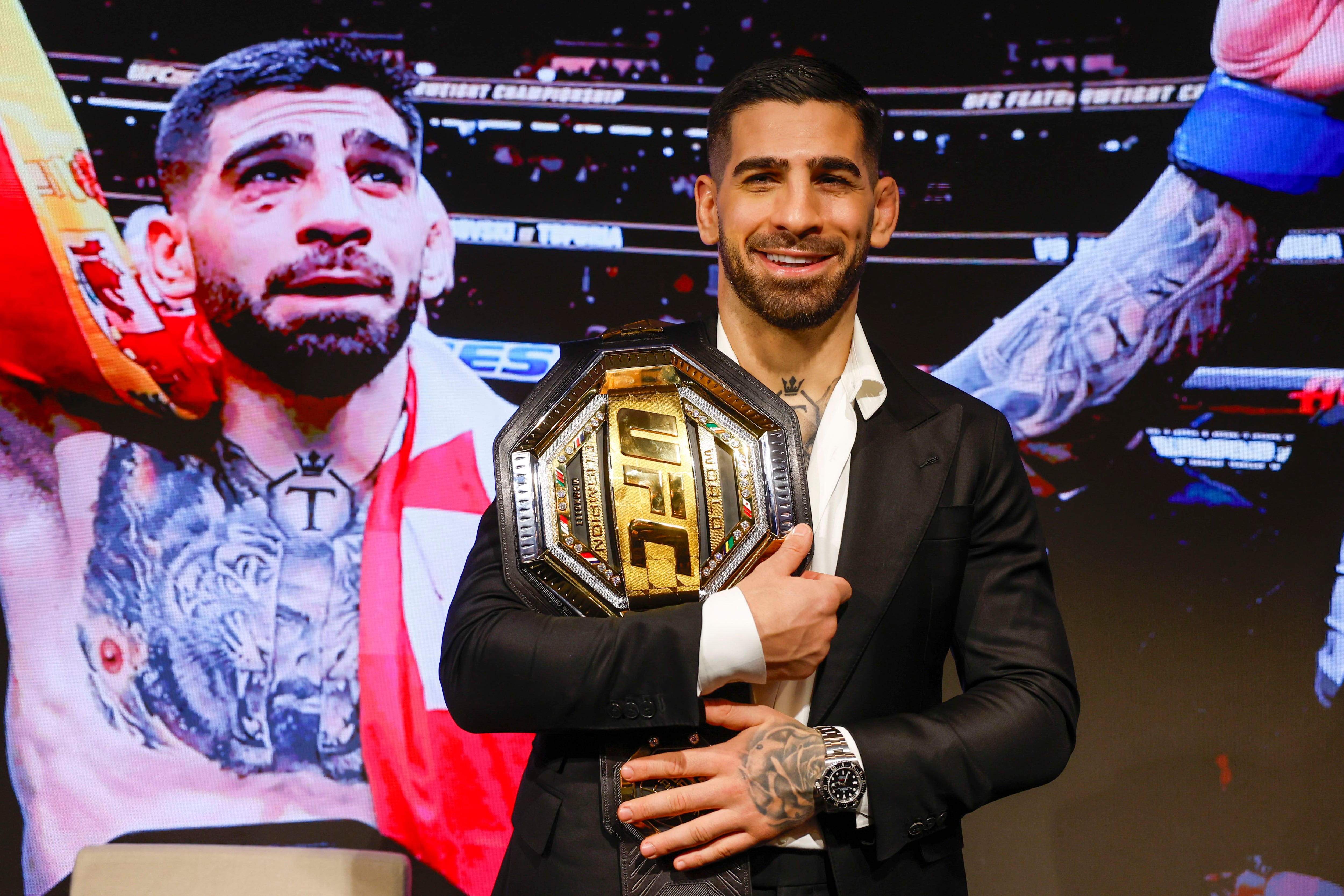 El luchador hispano georgiano Ilia Topuria, campeón del mundo de artes marciales mixtas en peso pluma (EFE/ Juanjo Martín)