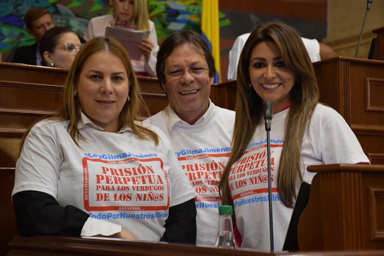 Cesar Lorduy, Adriana Matiz, Jorge Enrique Burgos, Martha Villalba, Adriana Matiz, José Elver Hernández, Miguel Ángel Pinto y Alfredo De Luque fueron los congresistas que apoyaron la ley - crédito Cámara de Representantes