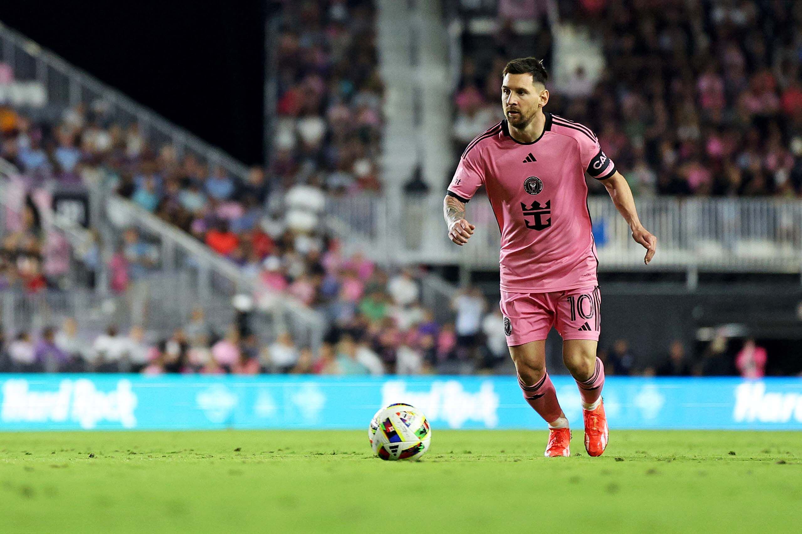 Lionel Messi marcó un golazo para el empate del Inter Miami ante Colorado Rapids en la MLS (Nathan Ray Seebeck-USA TODAY Sports)