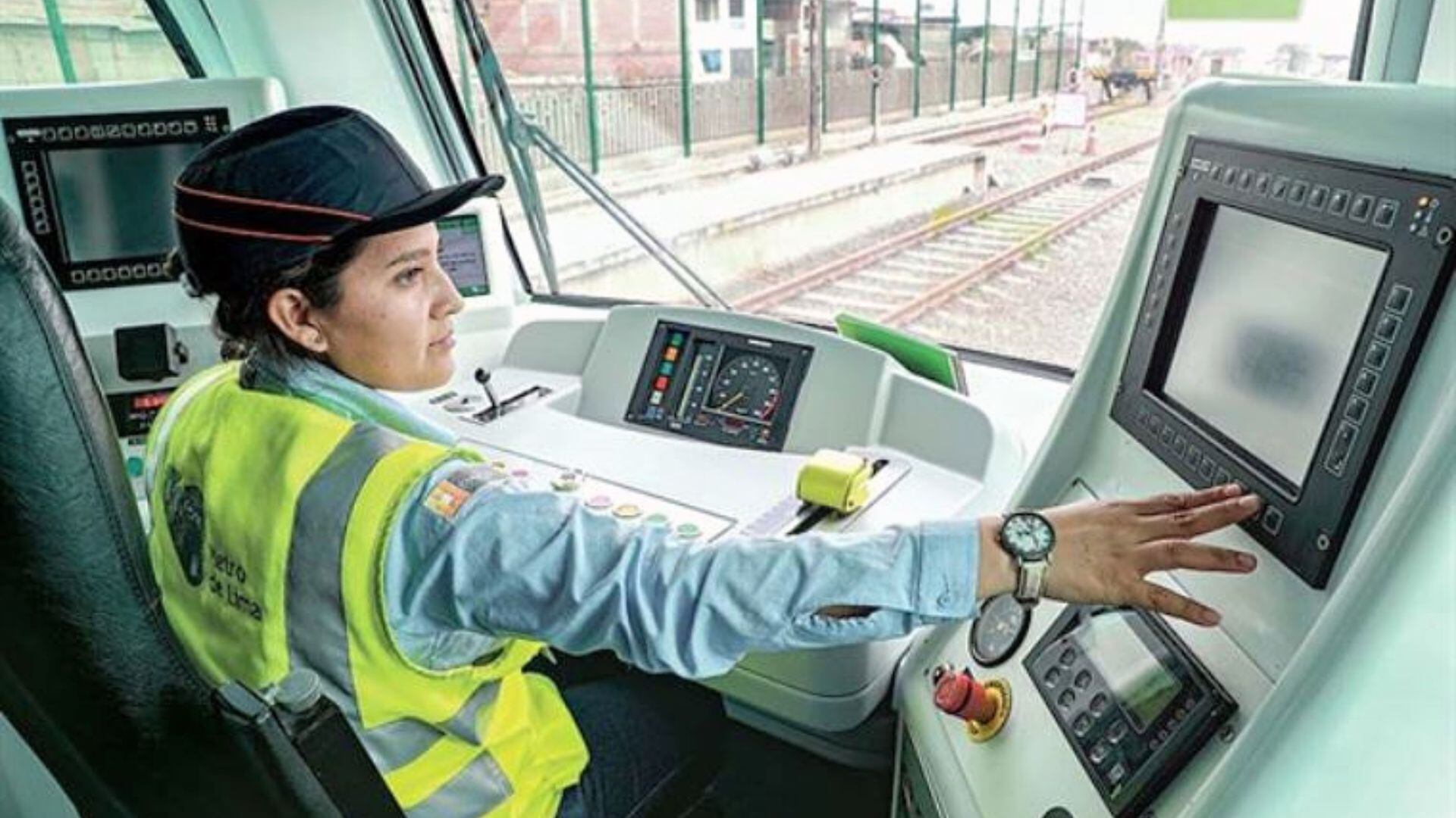 Estos Son Los Requisitos Para Trabajar En El Tren Eléctrico Del Metro