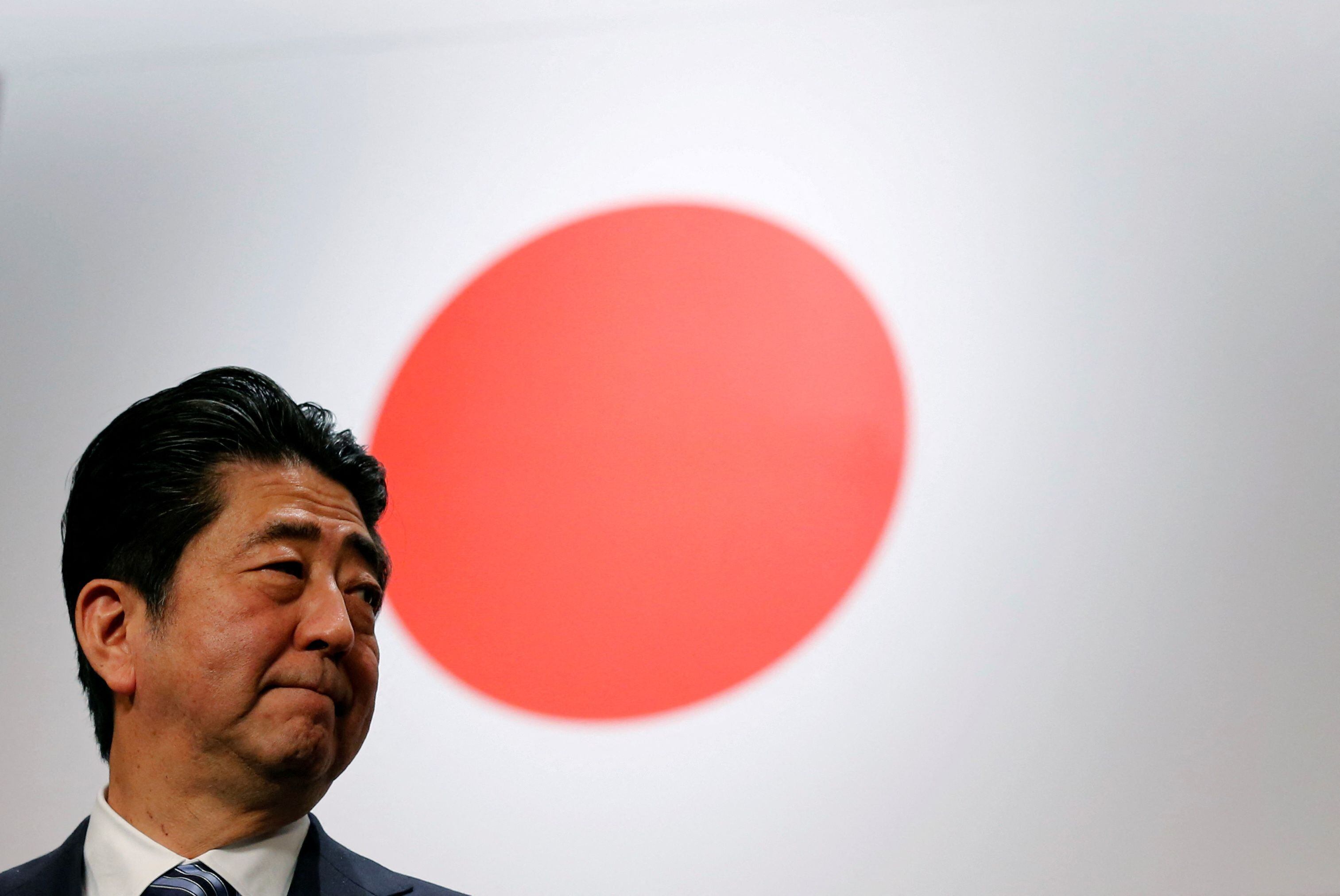 Shinzo Abe se convirtió en el primer ministro más longevo de Japón cuando llegó al poder en 2006