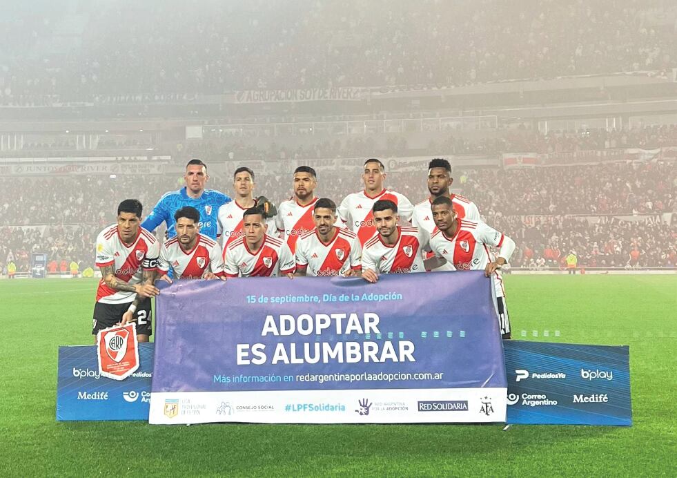 Día mundial de la adopción - River