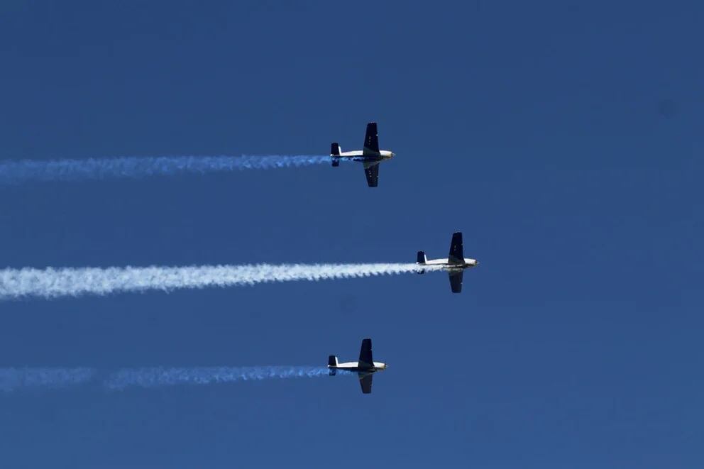 La emoción de los veteranos de Malvinas y el espectáculo de los aviones militares: la trastienda del desfile militar por el 9 de Julio