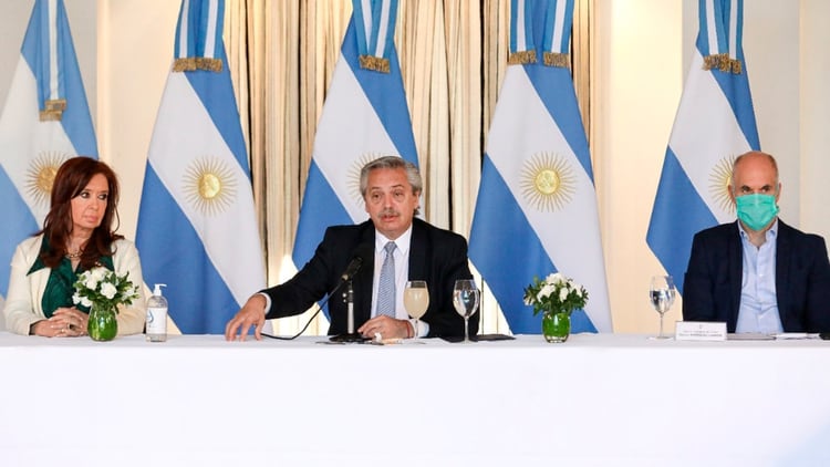 Alberto Fernández se rodeó de Cristina Kirchner y de Horacio Rodríguez Larreta