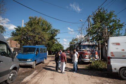 Trabajan En Negro Piden Dote Por Las Mujeres Y Tienen Justicia Propia La Vida De Los Gitanos En Cuarentena Infobae