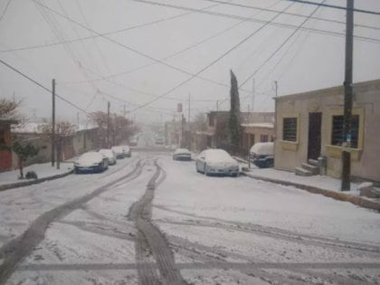Fotografía de la nevada en Ciudad Juárez el domingo 14 de febrero (Foto: Facebook Coordinación Estatal de Protección Civil de Chihuahua @PCreportedeldia)