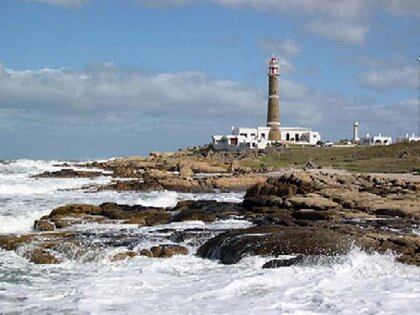 El ministro de Turismo de Uruguay, Germán Cardoso, declaró que el país se encuentra evaluando la posibilidad de permitir el ingreso de turistas que ya hayan sido vacunados