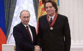 Konstantin Ernst with Putin