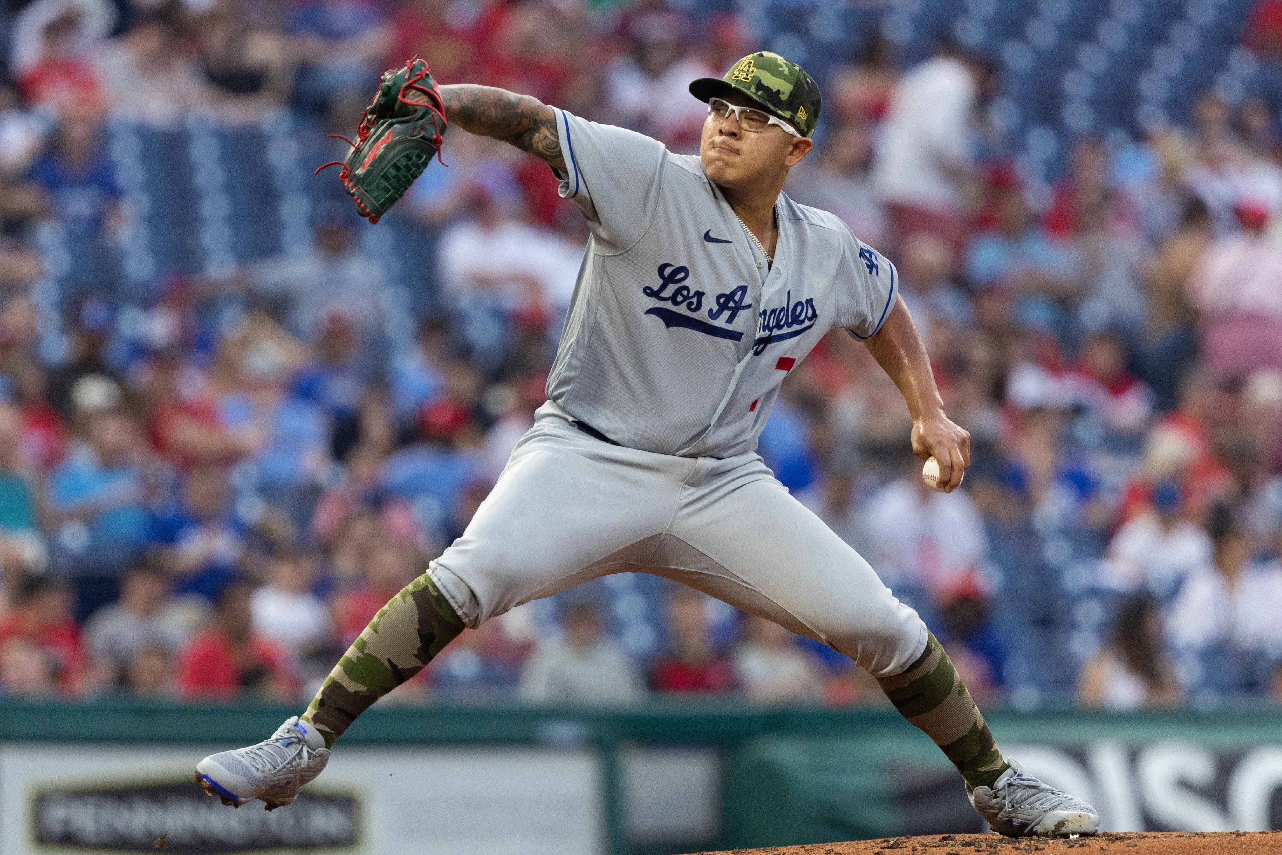 Dodgers Settle on New Salary For Julio Urías