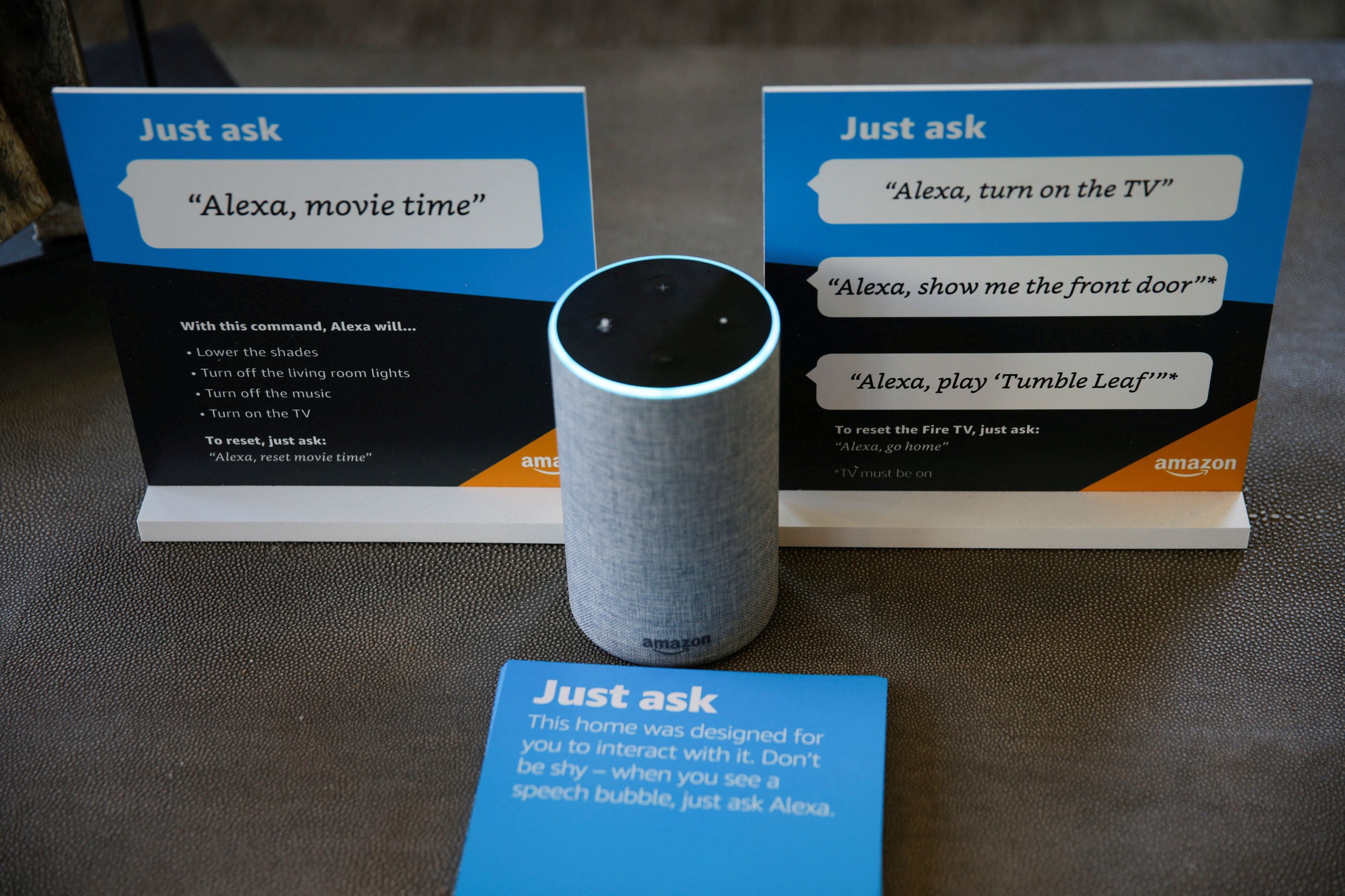 Cuando alguien habla de Alexa, se refiere al software que entiende las preguntas y comandos de voz. (REUTERS/Elijah Nouvelage)