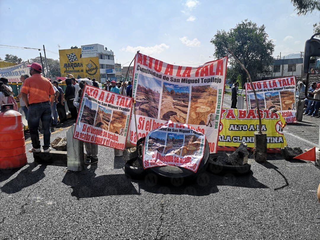 Bloqueo carretera México-Cuernavaca