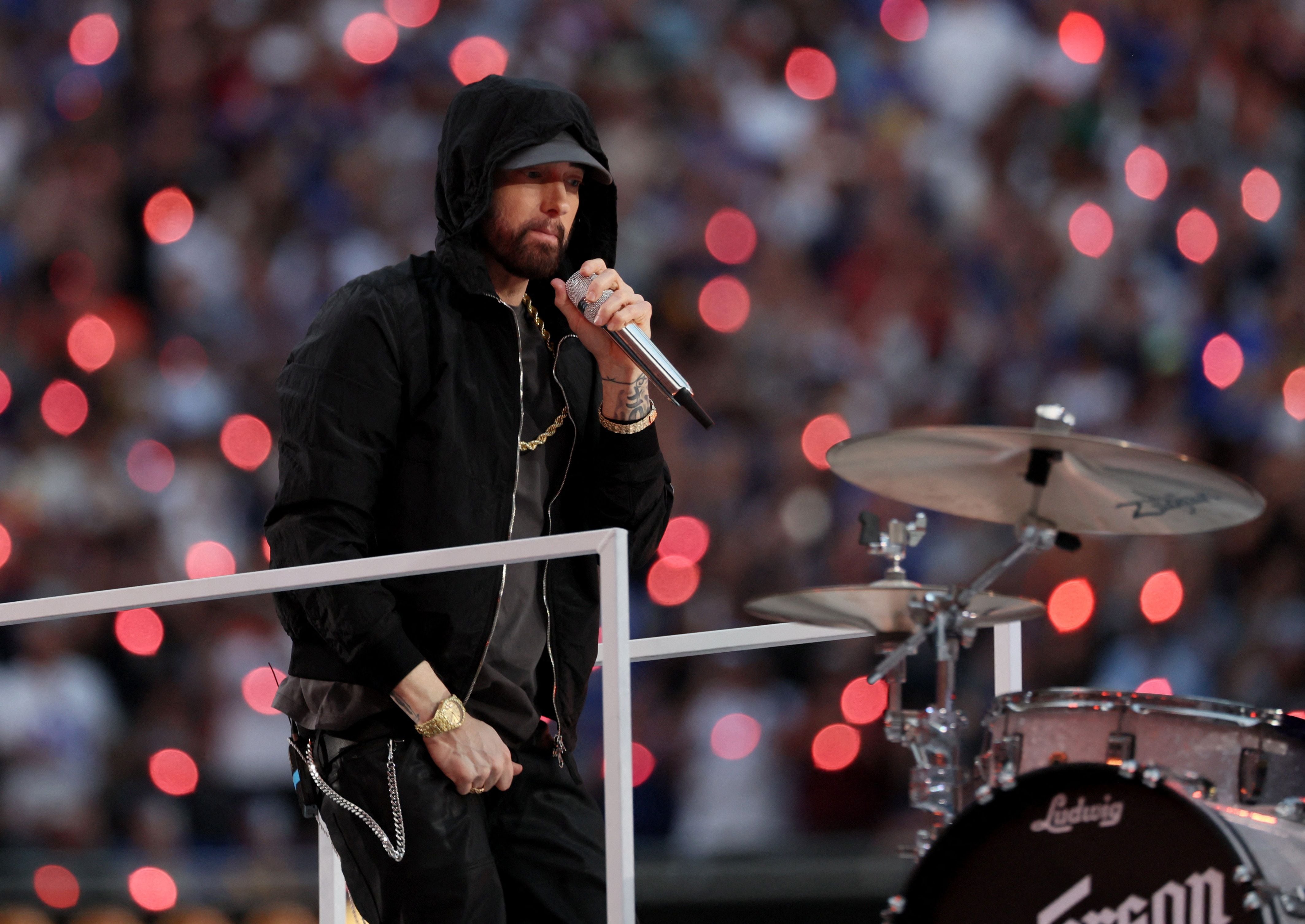 Eminem en el Superbowl 2022 (REUTERS/Mike Segar)