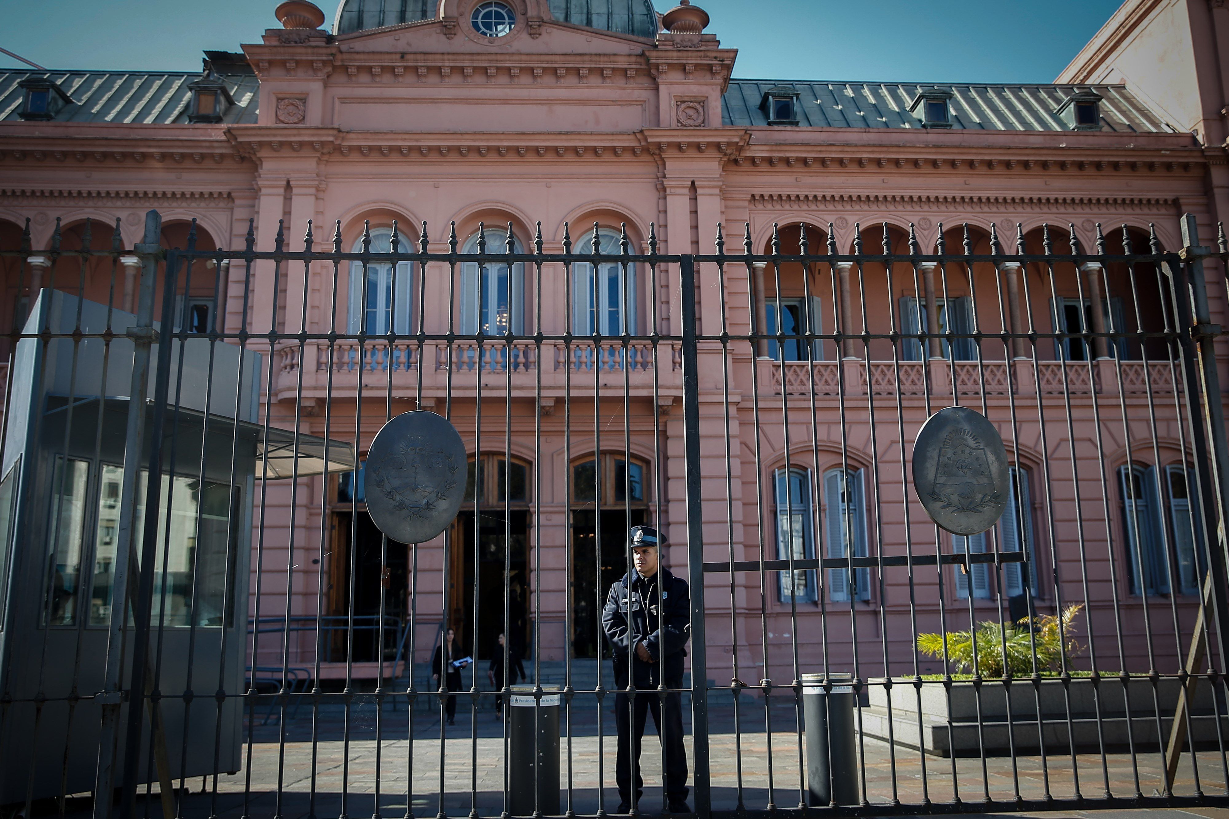 La fórmula presidencial de Juntos por el Cambio, Patricia Bullrich y Luis Petri, ya integran el Gabinete (EFE/ Juan Ignacio Roncoroni)
