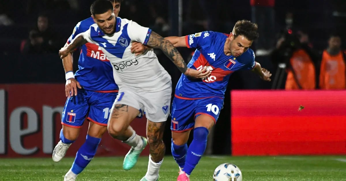 En el inicio de la fecha de los Clásicos, Tigre empató 0-0 ante Vélez en una pelea crucial por quedarse en la Copa de la Liga.