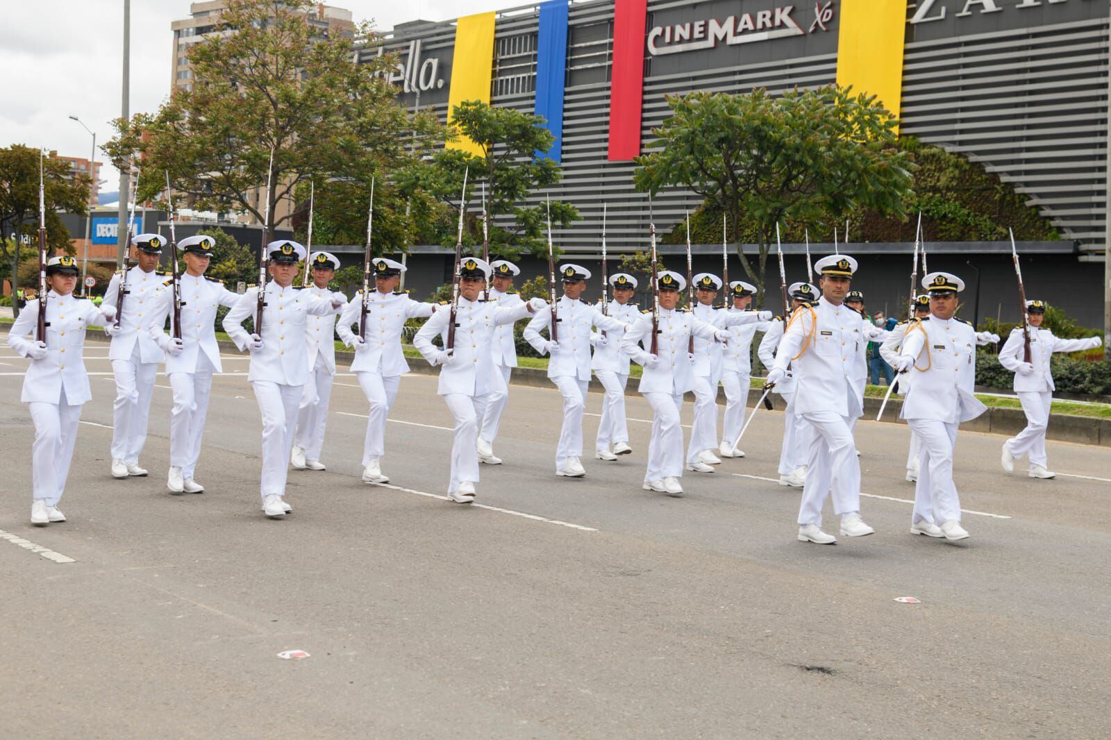 En Imágenes Con Honores Al Presidente Duque Comenzó El Desfile Del Día De La Independencia En 4856