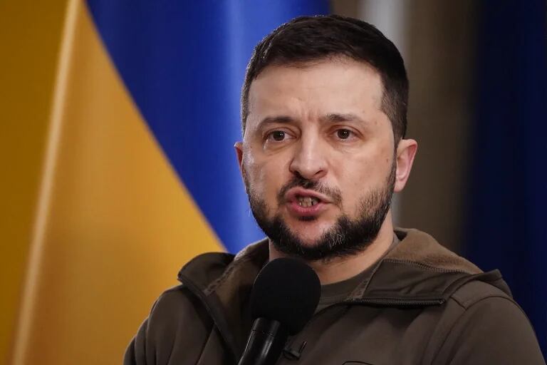 Volodimir Zelensky Pidió A La Comunidad Internacional Que Prohiba La Entrada De Todos Los