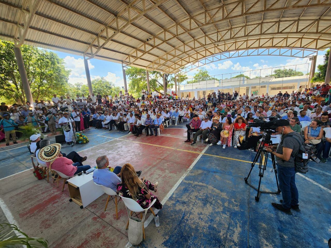 Gustavo Petro en La Guajira se despachó contra la clase política -crédito Archivo Infobae