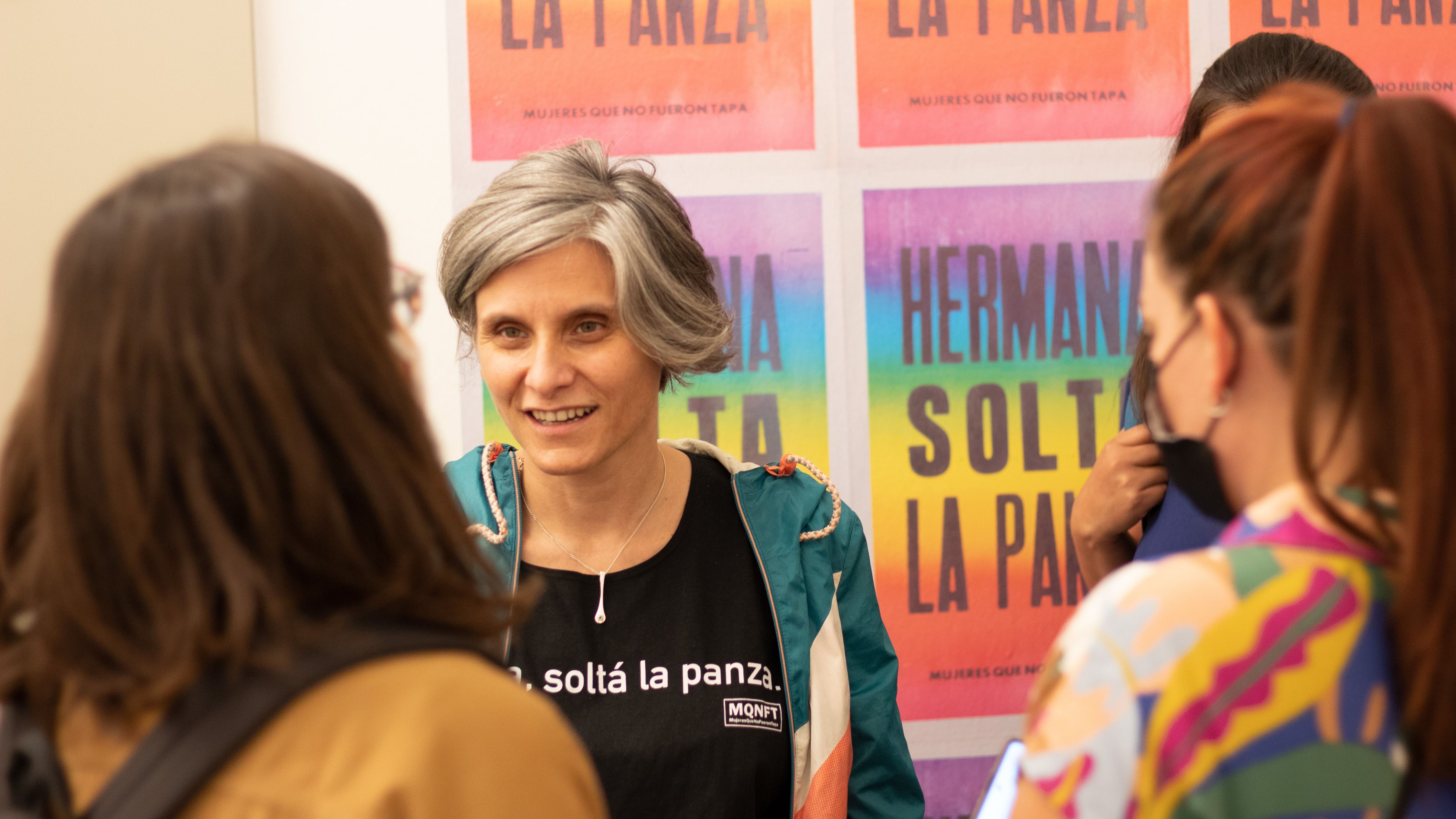 Lala Pasquinelli en una muestra organizada por la comunidad que creó en redes