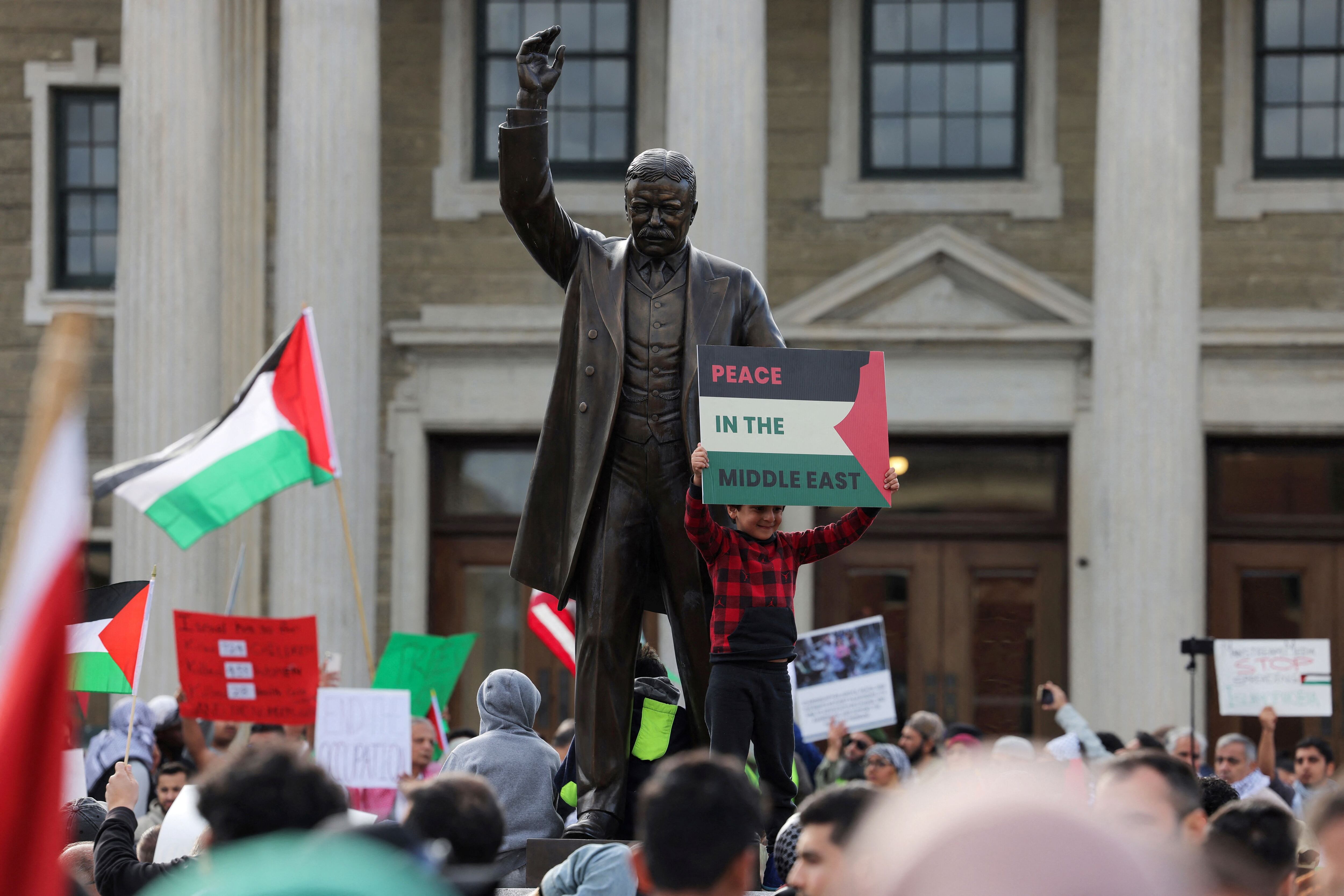 Manifestaciones propalestinas en Nueva York (REUTERS/Andrew Kelly)