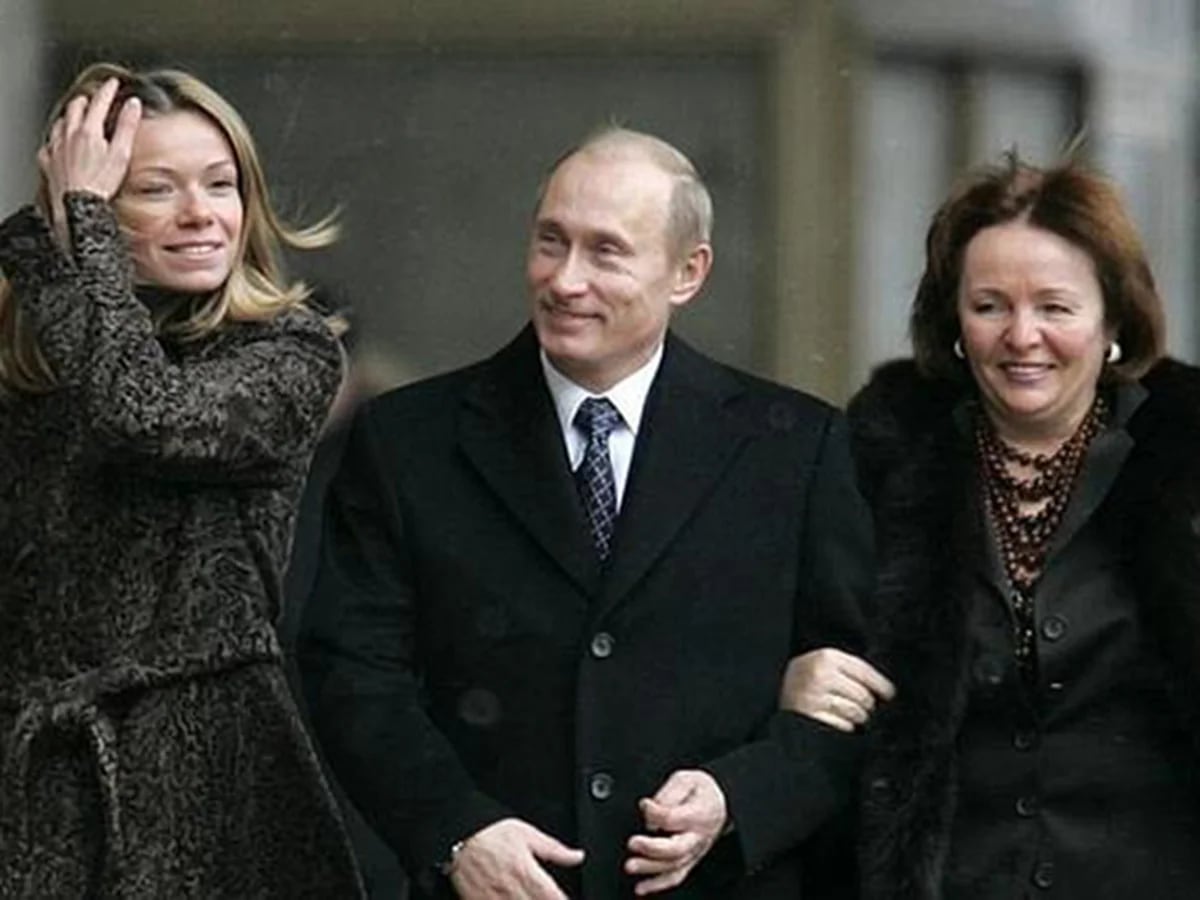 米国はウラジーミル プーチンの長女2人を制裁した Infobae
